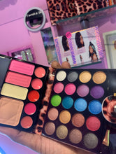 Load image into Gallery viewer, Travel Size Eyeshadow Palette